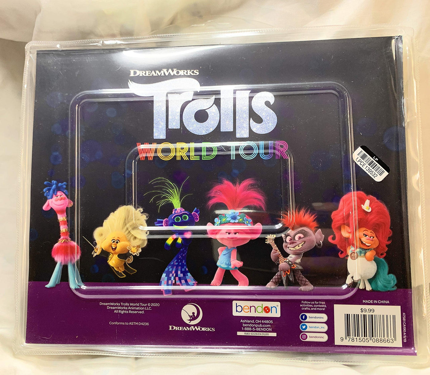 Trolls World Tour Coloring and Activity Playset
