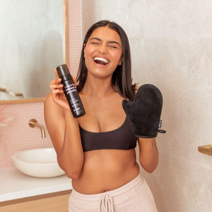 b.tan Self Tanner Singles | Fast, 1 Hour Sunless Tanner Mousse, No Fake Tan Smell, No Added Nasties, Vegan & Cruelty Free