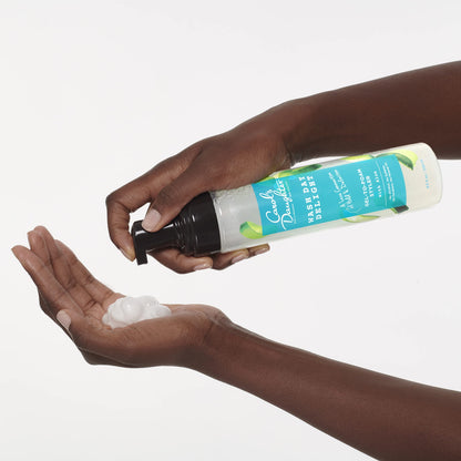 Carol's Daughter Wash Day Delight Hair Gel to Foam Mousse Styler and Hair Detangler for Curls with Aloe, Natural-looking Hold 8.5 fl oz