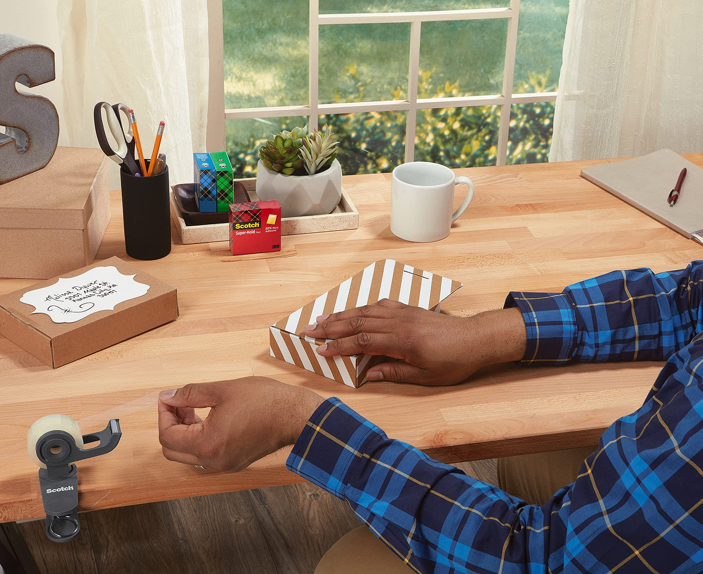 Scotch® Clip & Twist Desktop Tape Dispenser